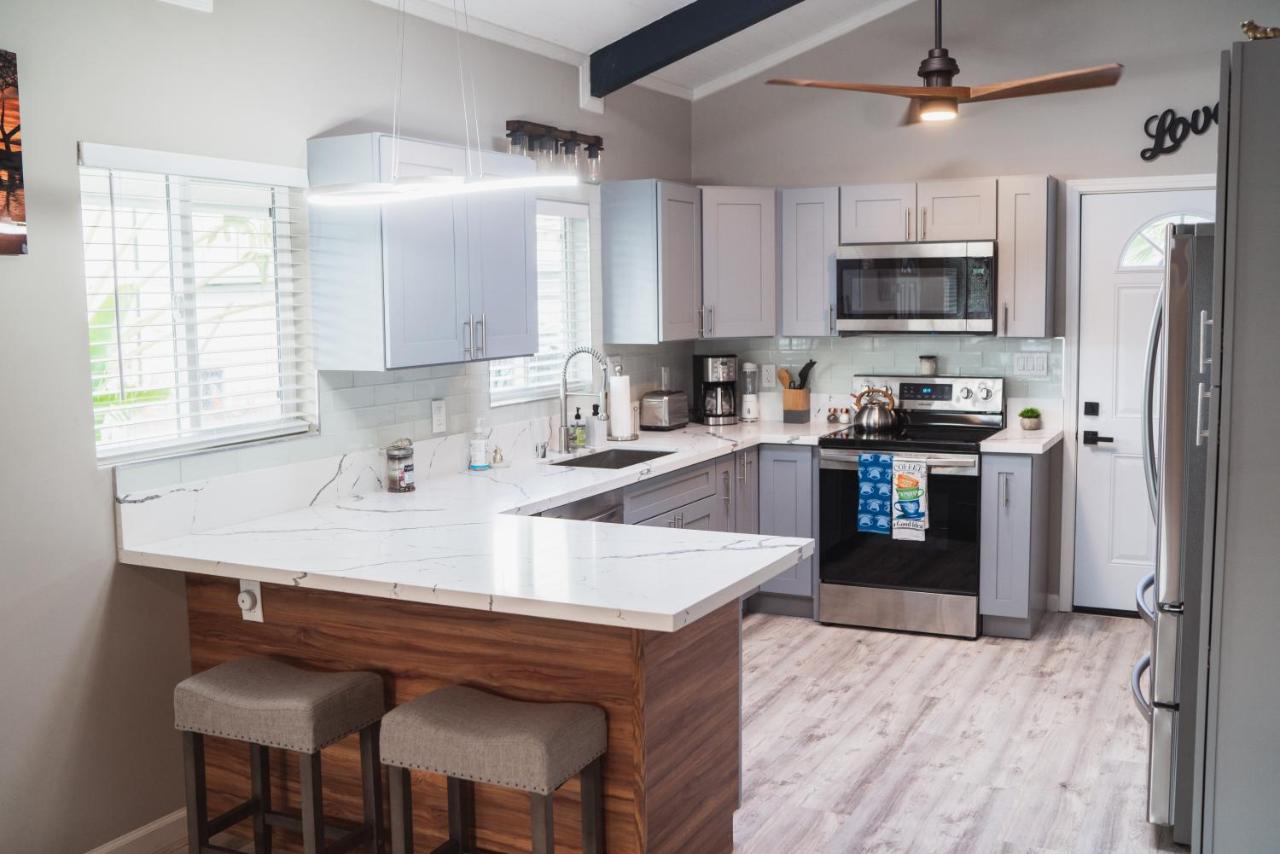 Waianae Spacious 2 Bedroom Beach House With King Suite מראה חיצוני תמונה